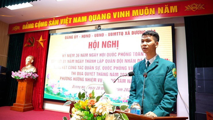 UBND xã Dương Hòa tổ chức Kỷ niệm 36 năm Ngày Hội Quốc phòng toàn dân gắn với 81 năm Ngày thành lập Quân đội nhân dân Việt Nam và Tổng kết công tác quân sự, quốc phòng năm 2025...- Ảnh 3.