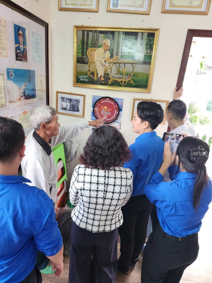 TUỔI TRẺ THƯ LÂM TRI ÂN, TIẾP LỬA TRUYỀN THỐNG ANH HÙNG- Ảnh 10.