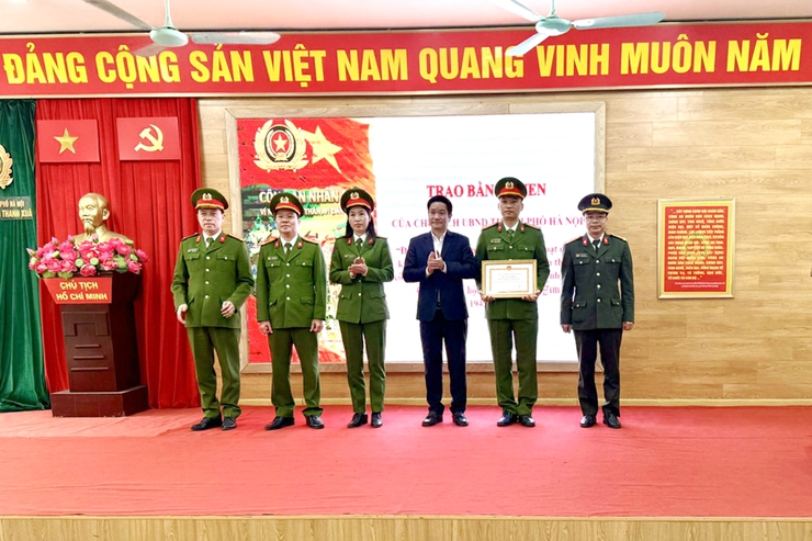 Công an phường Thanh Xuân: Tổng kết công tác công an 2025, triển khai chương trình công tác năm 2026- Ảnh 2.