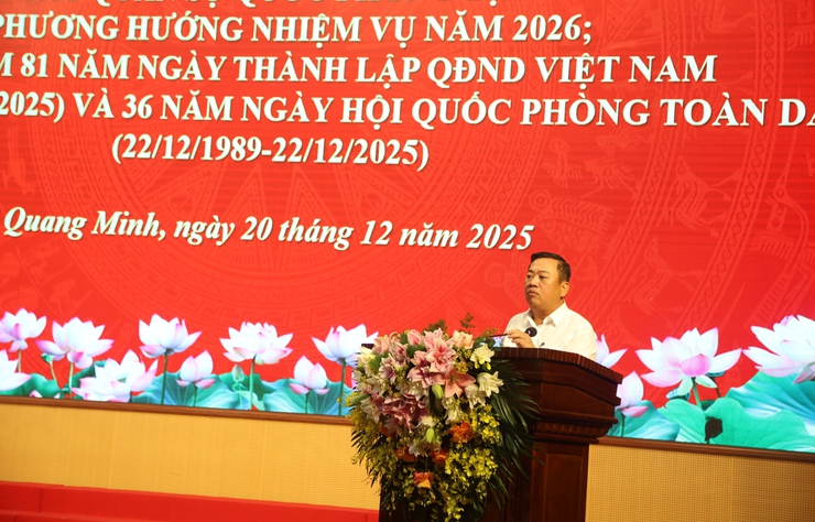 Xã Quang Minh khen thưởng cho các tập thể, cá nhân có thành tích xuất sắc trong công tác quân sự quốc phòng  năm 2025- Ảnh 2.