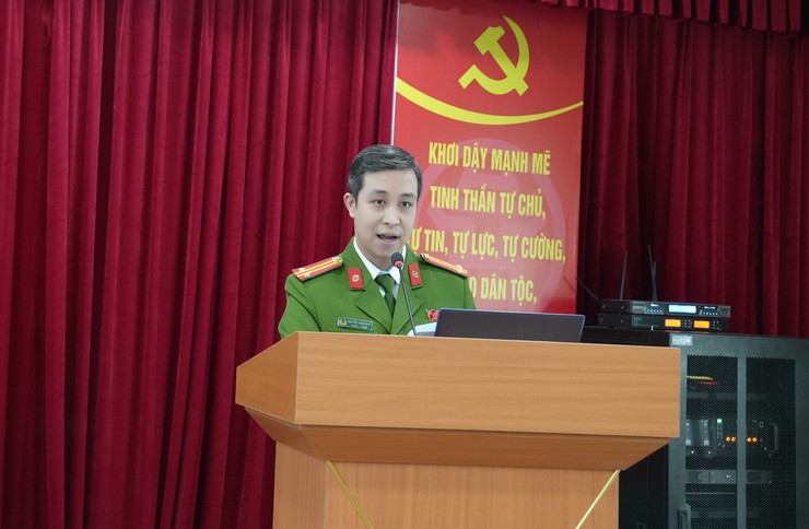 Tập huấn triển khai Chiến dịch hướng dẫn người dân tạo và sử dụng chữ ký số trên ứng dụng VNeID- Ảnh 3.