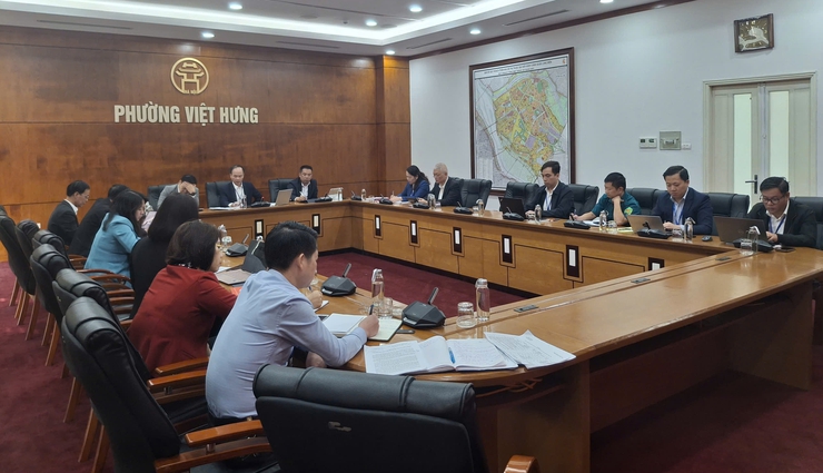 Ủy ban bầu cử phường Việt Hưng tổ chức phiên họp thứ nhất: Triển khai nhiệm vụ trọng tâm đúng luật, đúng tiến độ- Ảnh 1.