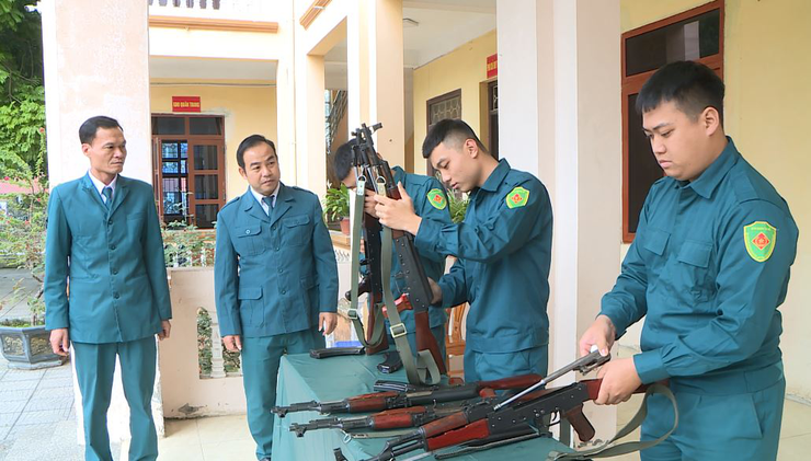 Phát huy truyền thống 81 năm Ngày thành lập Quân đội Nhân dân Việt Nam, Phúc Thọ hoàn thành tốt nhiệm vụ quốc phòng địa phương- Ảnh 3.