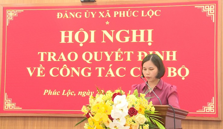Ban Thường vụ Đảng uỷ xã Phúc Lộc tổ chức Hội nghị trao Quyết định về công tác cán bộ- Ảnh 2.