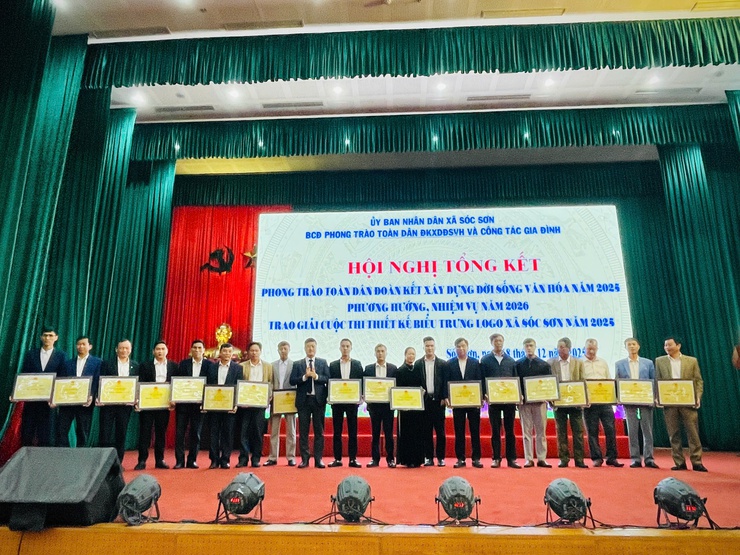 XÃ SÓC SƠN TỔNG KẾT PHONG TRÀO “TDĐKXDĐSVH” NĂM 2025, TRIỂN KHAI NHIỆM VỤ TRỌNG TÂM NĂM 2026. TRAO GIẢI CUỘC THI THIẾT KẾ LOGO XÃ SÓC SƠN.- Ảnh 3.