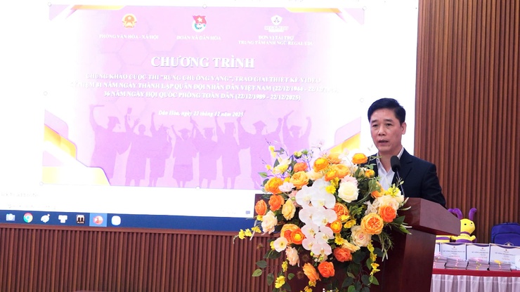 CHUNG KHẢO CUỘC THI “RUNG CHUÔNG VÀNG”
TRAO GIẢI CUỘC THI THIẾT KẾ VIDEO CHÀO MỪNG KỶ NIỆM 81 NĂM NGÀY THÀNH LẬP QĐND VIỆT NAM- Ảnh 7.