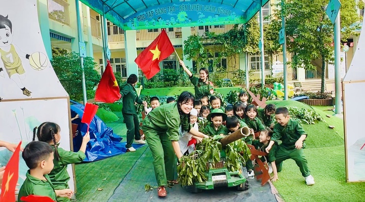 Trường Mầm non Phượng Dực tổ chức chương trình “Bé tập làm chú bộ đội” chào mừng Ngày thành lập Quân đội nhân dân Việt Nam- Ảnh 3.