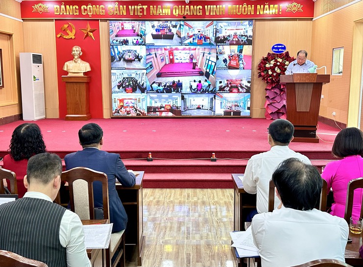 Xã Đại Thanh ra mắt hệ thống họp trực tuyến đến 41 điểm cầu cơ sở- Ảnh 2.