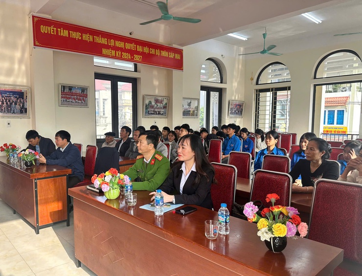 Xã Thiên Lộc tổ chức chương trình "bình dân học vụ số" tại thôn Sáp Mai- Ảnh 3.