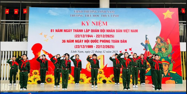 Trường Tiểu học Thúy Lĩnh tổ chức Kỷ niệm 81 năm Ngày thành lập Quân đội nhân dân Việt Nam (22/12/1944 - 22/12/2025) - 36 năm Ngày hội Quốc phòng toàn dân (22/12/1989 - 22/12/2025)
- Ảnh 1.