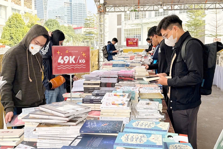 Hội chợ sách phường Thanh Xuân năm 2025- Ảnh 4.