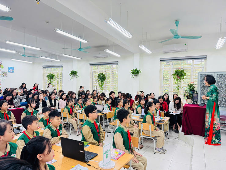 Chuyên đề Khoa học lớp 5 cấp Thành phố dạy học theo phương thức STEM gắn với phát triển năng lực số- Ảnh 3.