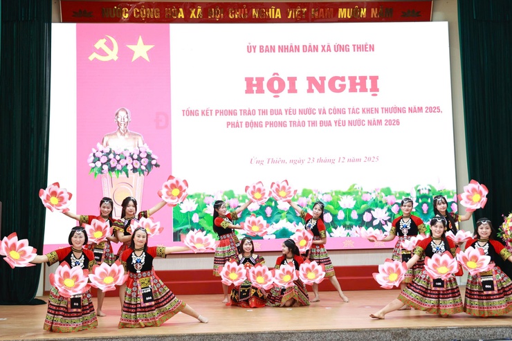 UBND xã Ứng Thiên tổng kết phong trào thi đua yêu nước và công tác khen thưởng năm 2025, phát động phong trào thi đua năm 2026- Ảnh 14.