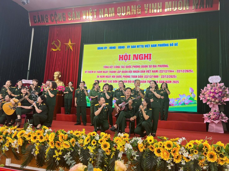 Phường Bồ Đề tổng kết công tác quốc phòng, quân sự địa phương năm 2025- Ảnh 8.