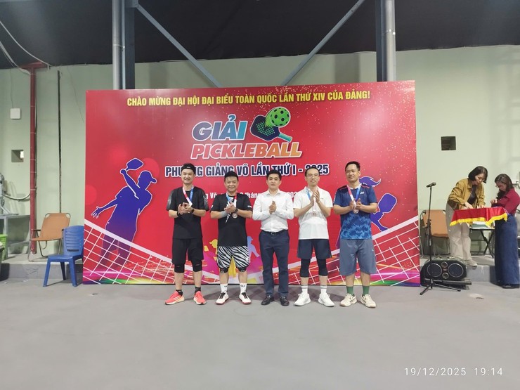 PHƯỜNG GIẢNG VÕ: TỔ CHỨC GIẢI PICKLEBALL LẦN THỨ NHẤT NĂM 2025- Ảnh 6.