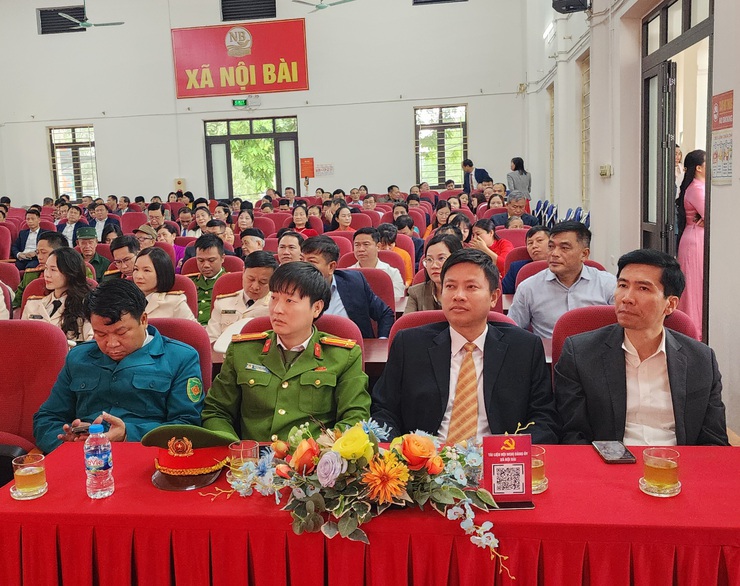 XÃ NỘI BÀI TỔNG KẾT CÔNG TÁC NĂM 2025, PHÁT ĐỘNG PHONG TRÀO THI ĐUA NĂM 2026 VỚI KHÍ THẾ MỚI- Ảnh 6.