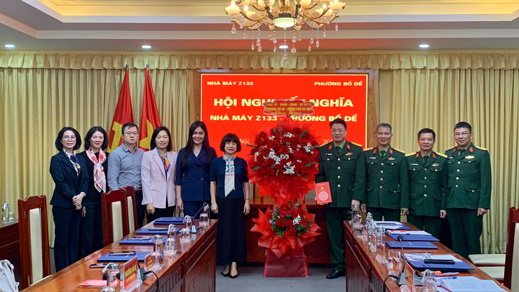 Nâng cao chất lượng hoạt động phối hợp giữa Nhà máy Z133 - Tổng cục hầu cần kỹ thuật và phường Bồ Đề- Ảnh 3.