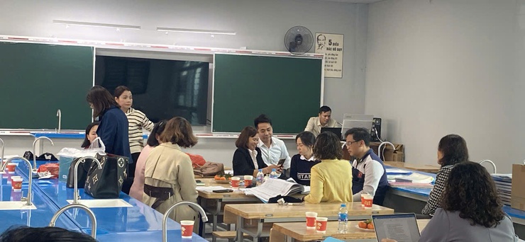 PHÚ XUYÊN ĐÓN ĐOÀN KIỂM TRA CÔNG TÁC PHỔ CẬP GIÁO DỤC XÓA MÙ CHỮ NĂM 2025- Ảnh 5.