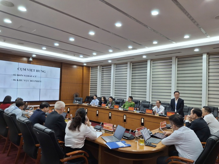 Phiên họp thứ 2 của Ủy ban bầu cử phường Việt Hưng- Ảnh 2.