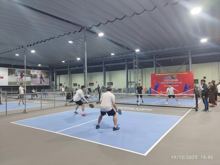 PHƯỜNG GIẢNG VÕ: TỔ CHỨC GIẢI PICKLEBALL LẦN THỨ NHẤT NĂM 2025- Ảnh 2.