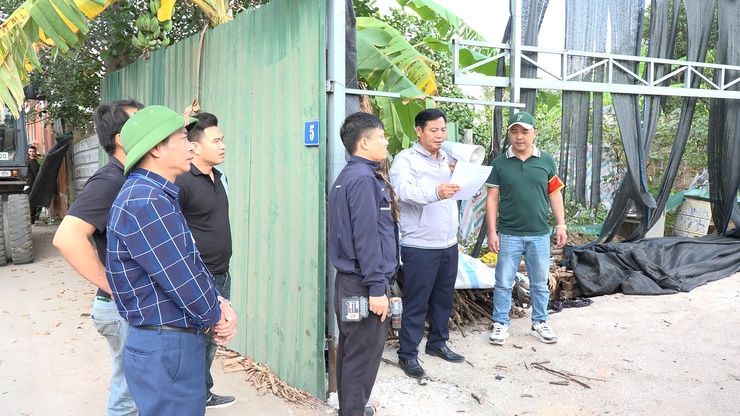 Xã Thanh Oai tổ chức cưỡng chế, phá dỡ các công trình xây dựng trái phép trên đất công, đất nông nghiệp- Ảnh 18.