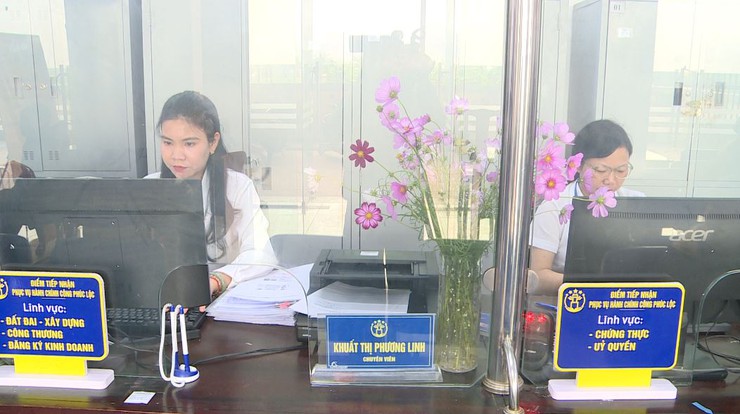 Người "kết nối" dịch vụ công với Nhân dân ở Phúc Lộc- Ảnh 3.