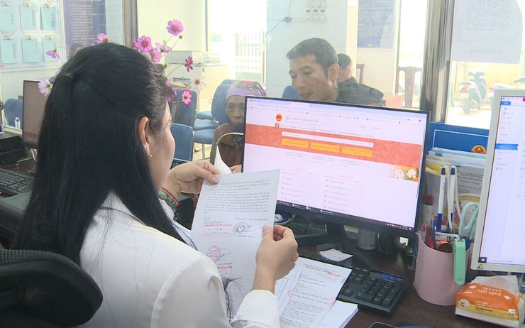 Người "kết nối" dịch vụ công với Nhân dân ở Phúc Lộc- Ảnh 7.
