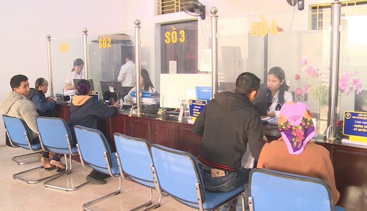 Người "kết nối" dịch vụ công với Nhân dân ở Phúc Lộc- Ảnh 1.