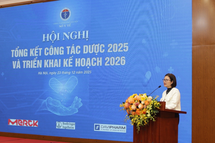 Hà Nội nâng cao hiệu quả công tác dược, bảo đảm cung ứng thuốc an toàn, kịp thời cho người dân- Ảnh 4.