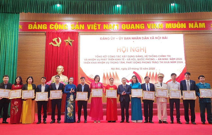 XÃ NỘI BÀI TỔNG KẾT CÔNG TÁC NĂM 2025, PHÁT ĐỘNG PHONG TRÀO THI ĐUA NĂM 2026 VỚI KHÍ THẾ MỚI- Ảnh 10.