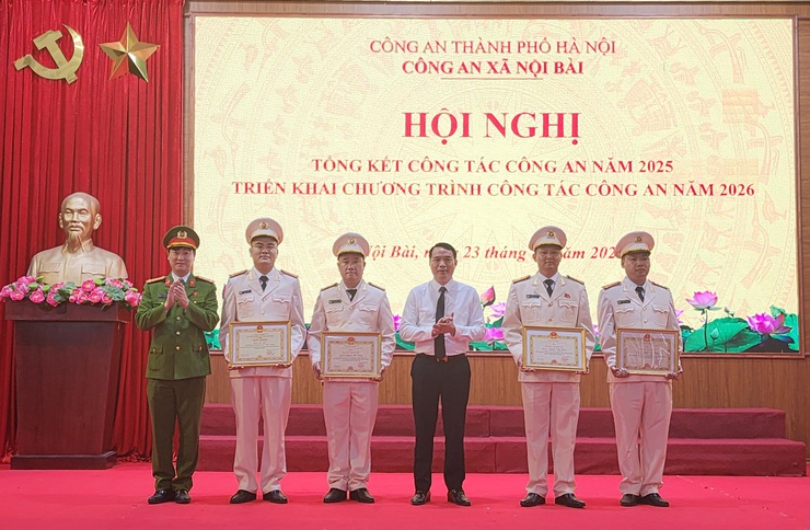 XÃ NỘI BÀI TỔNG KẾT CÔNG TÁC NĂM 2025, PHÁT ĐỘNG PHONG TRÀO THI ĐUA NĂM 2026 VỚI KHÍ THẾ MỚI- Ảnh 22.