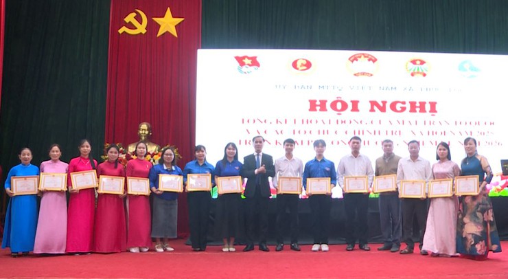 Hội nghị tổng kết hoạt động của MTTQ và các tổ chức chính trị – xã hội năm 2025, triển khai phương hướng, nhiệm vụ năm 2026- Ảnh 5.