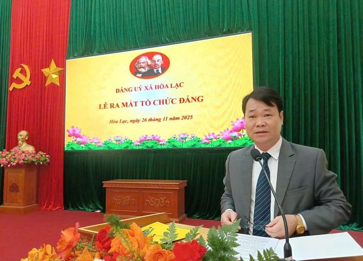 HÒA LẠC CÔNG BỐ QUYẾT ĐỊNH GHÉP KHU VỰC DÂN CƯ VÀO THÔN HIỆN CÓ VÀ KIỆN TOÀN TỔ CHỨC ĐẢNG TRỰC THUỘC SAU SẮP XẾP ĐƠN VỊ HÀNH CHÍNH- Ảnh 3.