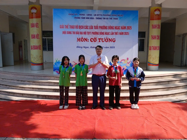 GIẢI CỜ TƯỞNG ĐẠI HỘI TDTT PHƯỜNG ĐÔNG NGẠC LẦN THỨ I, NĂM 2025 ĐÃ DIỄN RA ĐẦY TRÍ TUỆ VÀ THÀNH CÔNG TỐT ĐẸP!- Ảnh 7.
