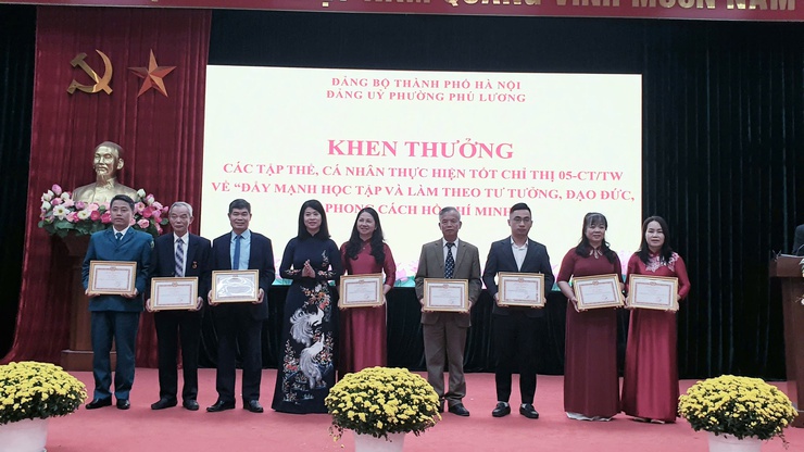Đảng ủy phường Phú Lương tổng kết công tác năm 2025, triển khai nhiệm vụ năm 2026- Ảnh 6.