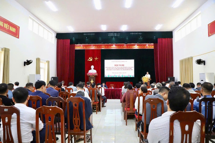 Hội nghị triển khai công tác chuẩn bị giải phóng mặt bằng xây dựng khu đô thị thể thao Olympic (phân khu C) trên địa bàn xã Hồng Vân - Ảnh 1.