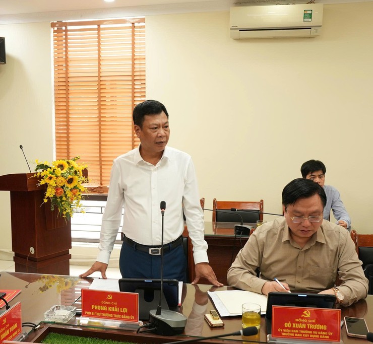 Hội nghị lần thứ Tư Ban chấp hành Đảng bộ xã Thiên Lộc, nhiệm kỳ 2025-2030- Ảnh 4.