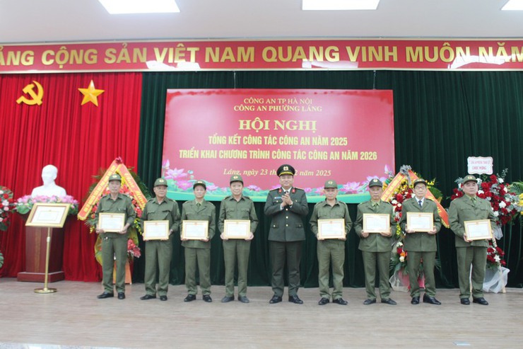 ĐỔI MỚI NHẬN THỨC, THAY ĐỔI TƯ DUY ĐẢM BẢO AN NINH TRẬT TỰ- Ảnh 5.