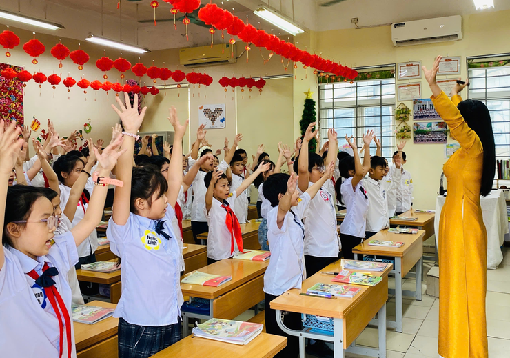 Trường Tiểu học Đại Kim tích cực tham gia 
Hội thi Giáo viên dạy giỏi phường Định Công
Năm học 2025 - 2026
- Ảnh 1.
