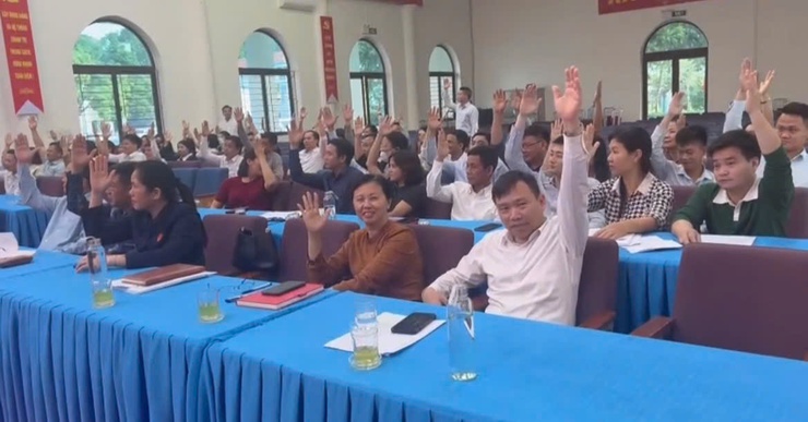 XÃ KIM ANH TỔ CHỨC HỘI NGHỊ LẤY Ý KIẾN CỬ TRI NƠI CÔNG TÁC ĐỐI VỚI NGƯỜI DỰ KIẾN GIỚI THIỆU ỨNG CỬ ĐẠI BIỂU HĐND XÃ NHIỆM KỲ 2026–2031.- Ảnh 5.