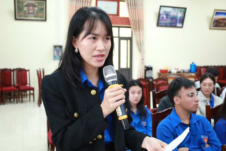 Minh Châu tổ chức Hội nghị đối thoại giữa Chủ tịch UBND xã với thanh niên năm 2025- Ảnh 4.