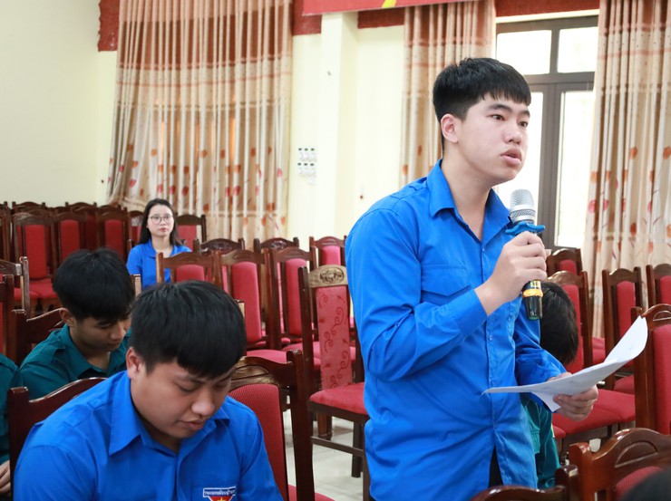 Minh Châu tổ chức Hội nghị đối thoại giữa Chủ tịch UBND xã với thanh niên năm 2025- Ảnh 3.