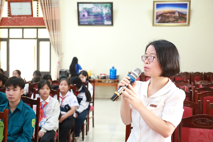 Minh Châu tổ chức Hội nghị đối thoại giữa Chủ tịch UBND xã với thanh niên năm 2025- Ảnh 6.