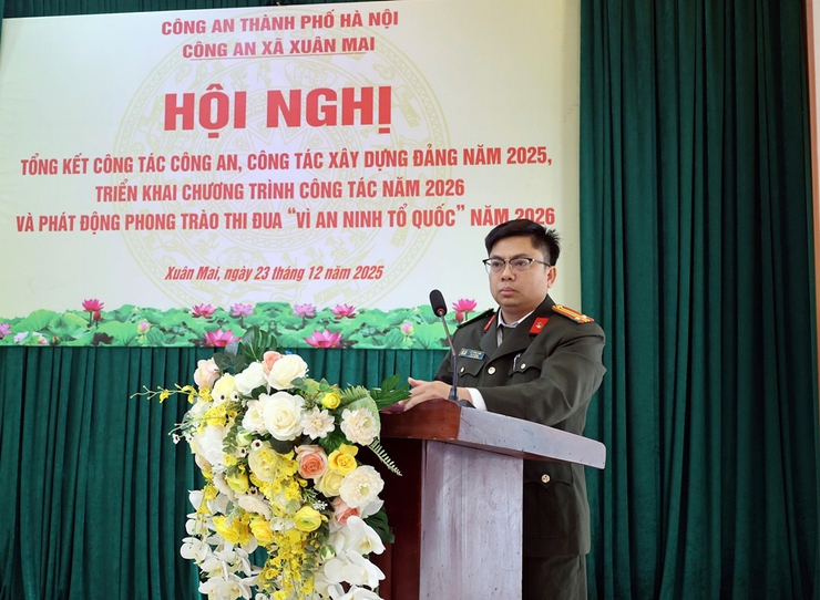 Đồng chí Bí thư Đảng ủy xã Xuân Mai Hoàng Minh Hiến dự hội nghị tổng kết công tác công an, công tác xây dựng Đảng năm 2025- Ảnh 2.