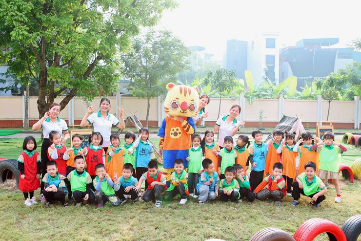 HOẠT ĐỘNG KIẾN TẬP CHUYÊN ĐỀ: "BỒI DƯỠNG KIẾN THỨC VSATTP, GIÁO DỤC DINH DƯỠNG KẾT HỢP VẬN ĐỘNG NHẰM PHÁT TRIỂN THỂ CHẤT CÂN ĐỐI CHO TRẺ” NĂM HỌC 2025 -2026- Ảnh 13.