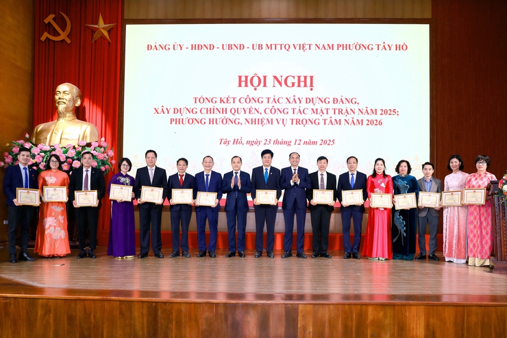 Phường Tây Hồ: Kết quả bước đầu trong năm đầu vận hành mô hình chính quyền địa phương hai cấp- Ảnh 6.