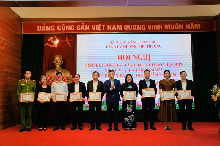 Phường Phú Thượng tổ chức Hội nghị tổng kết công tác lãnh đạo, chỉ đạo thực hiện nhiệm vụ chính trị năm 2025; triển khai nhiệm vụ trọng tâm năm 2026- Ảnh 5.