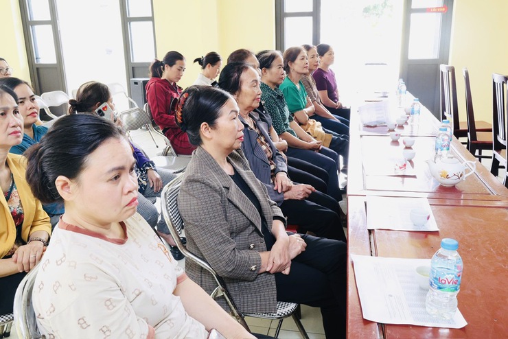 Xã Thường Tín tổ chức hội nghị tuyên truyền chính sách bảo hiểm xã hội tự nguyện tại Cụm dân cư số 6 – Trát Cầu- Ảnh 2.