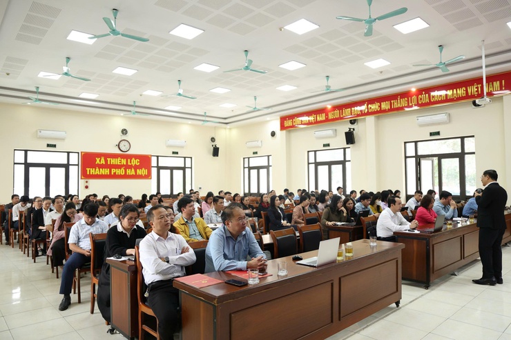 Đảng ủy xã Thiên Lộc tổ chức lớp bồi dưỡng kiến thức Quản trị hiệu suất và kỹ năng đánh giá kết quả thực hiện nhiệm vụ KPIs cho cán bộ, công chức, viên chức xã.- Ảnh 1.