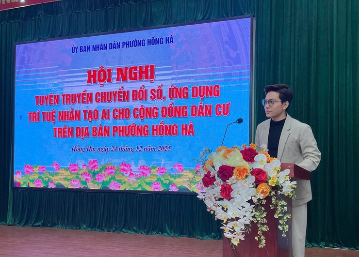 PHƯỜNG HỒNG HÀ TỔ CHỨC HỘI NGHỊ TUYÊN TRUYỀN CHUYỂN ĐỔI SỐ, ỨNG DỤNG TRÍ TUỆ NHÂN TẠO AI TRONG CỘNG ĐỒNG DÂN CƯ- Ảnh 2.